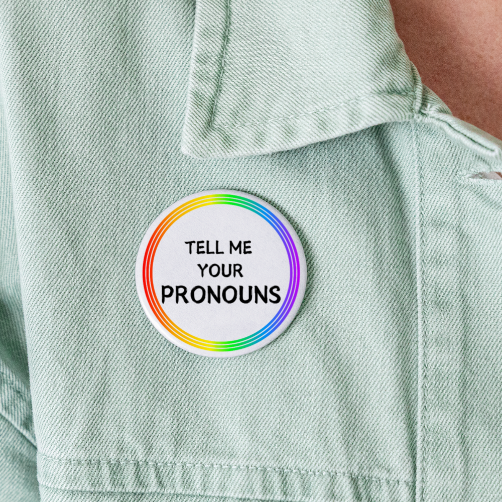 Tell me your Pronouns Regenbogenkreis - Buttons groß 5x - Weiß