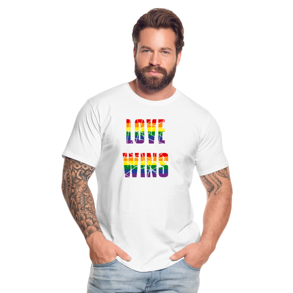 LOVE WINS in Regenbogen-Farben "Männer" T-Shirt - weiß